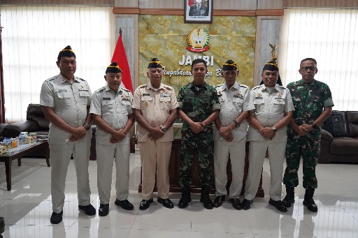 Perkuat Sinergi, Danrem 042/Gapu Terima silaturahmi Pengurus PPAD Jambi